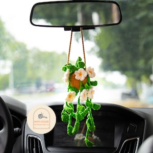 Cute Daisy Potted Plant Car Mirror  Hanging, Handmade Knitted Rear View Mirror Accessories, Car Plant Hanging