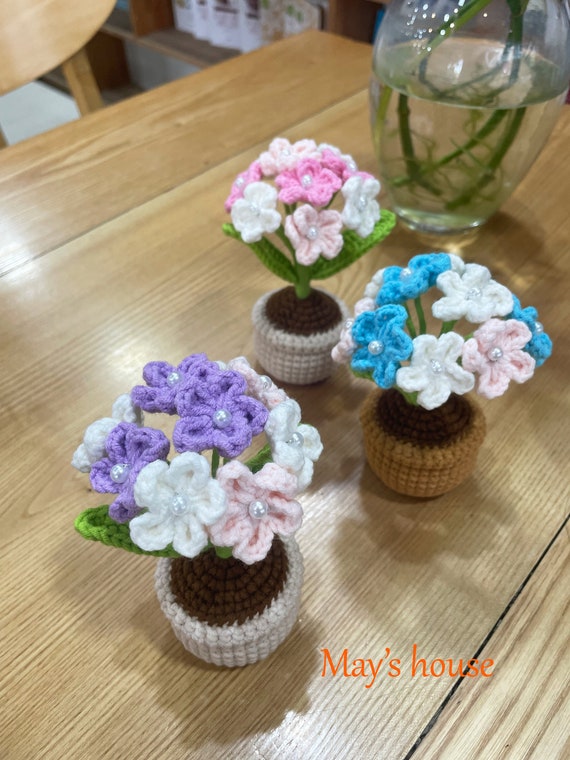 plant pot stands Bleached Woven Plant Stands