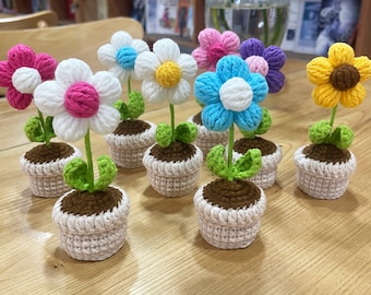 Crochet Daisy Potted Plant: Handmade Cotton Table Decoration