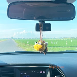 Crochet bee car hanging, cute crochet bee, amigurumi bee,  bee car mirror charm, car decoration, new car gift, new driver gift