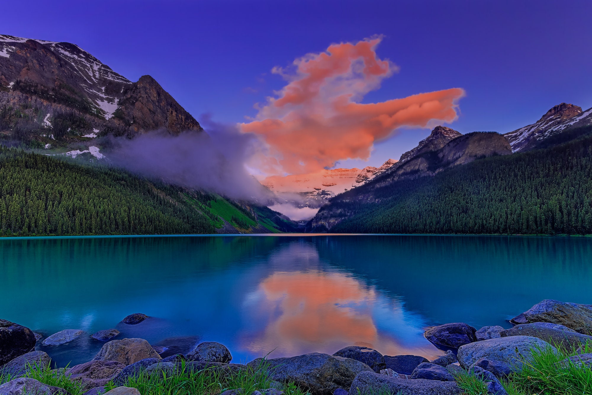 Lake Louise is an Icon of the Canadian Rockies and Banff National Park. -  Etsy, image size:2000x1333