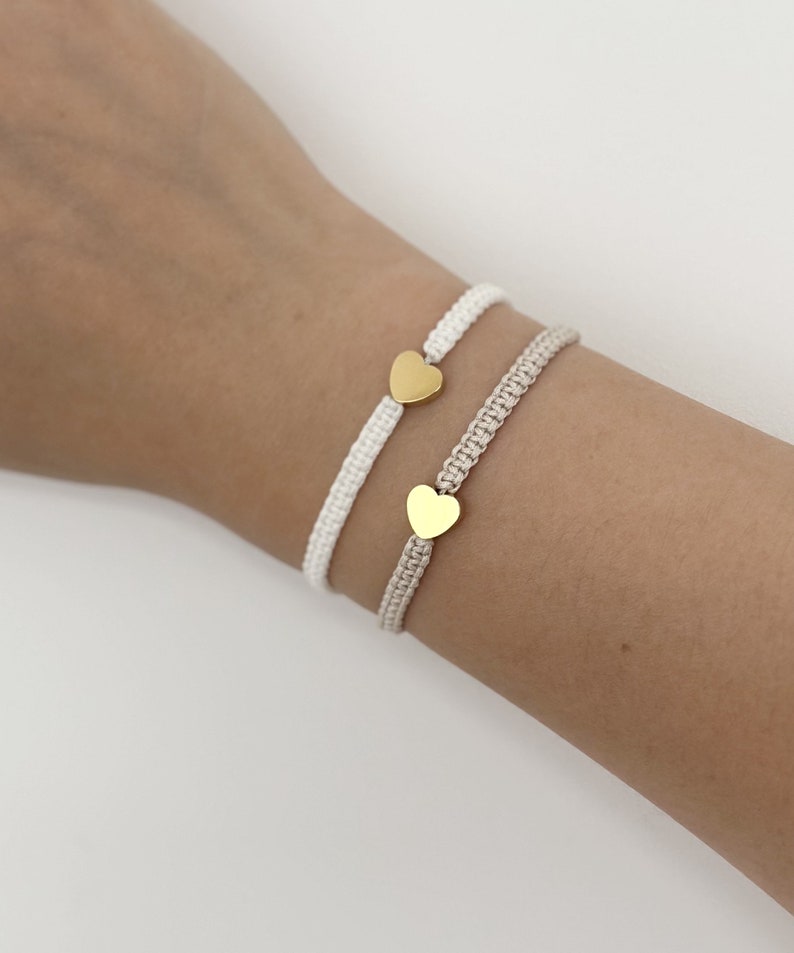 Ensemble de bracelets tressés unique avec coeur doré image 1