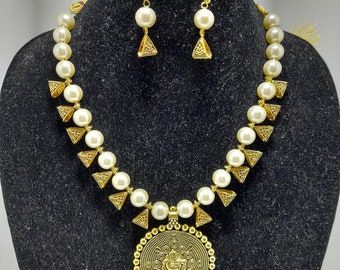 Ganeshiya Brass Pendant Necklace Set with White Pearls Chain