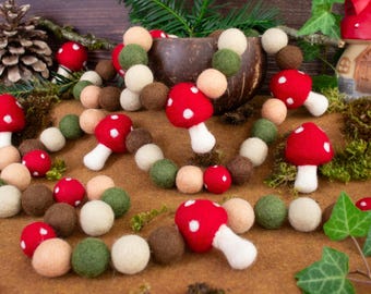 Felt Mushroom Garland for Fall Decor on Mantel. Great for Goblincore, Cottagecore, Forest, Nature or Woodland Nursery Decorating.