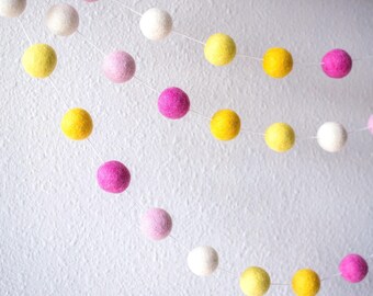Pink Lemonade Felt Ball Garland for Lemonade Stand, Birthday, Summer Beach Party, Girl’s Room