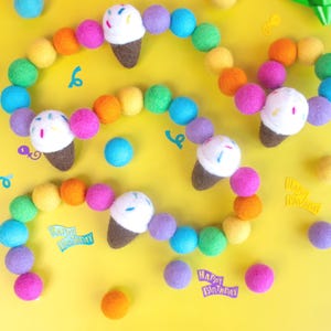 Ice Cream Felt Garland for Kids Birthday Party or Summer Picnic Decor. Use on Mantel, Table, or Doorway.
