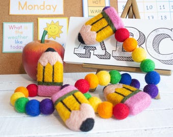 Felt Pencil Garland for Back to School, Teacher Desk and Classroom Decor, First Day of School Picture, Great for Kindergarten or 1st Grade