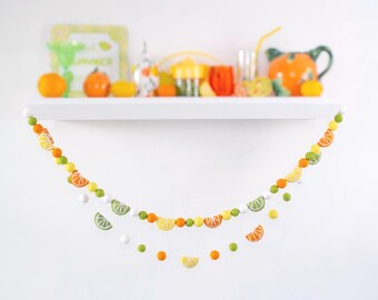 Felt Citrus Summer Garland with Felt Slices of Lemons, Limes, and Oranges. Fun for a Summer Party with Orange Crush. Great for Kitchen Decor