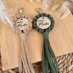 Llavero de macramé