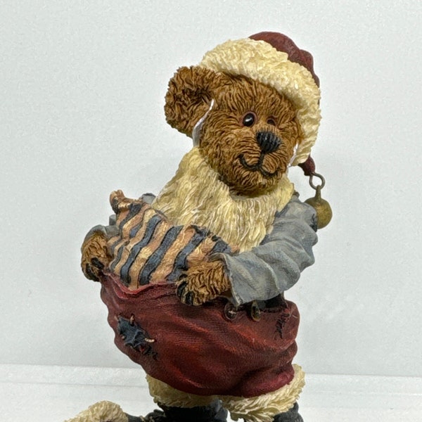 Boyd's Bear Figurine S. Kringlebeary Santa wannabe gift for mom aunt grandma resin bear decor vintage collector