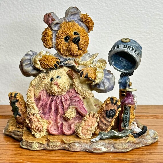 Boyd Bear Vintage Figurine resin bear home decoration collector Hair Stylist Salon decor Wanda and Gert A Little Off the Top gift for her