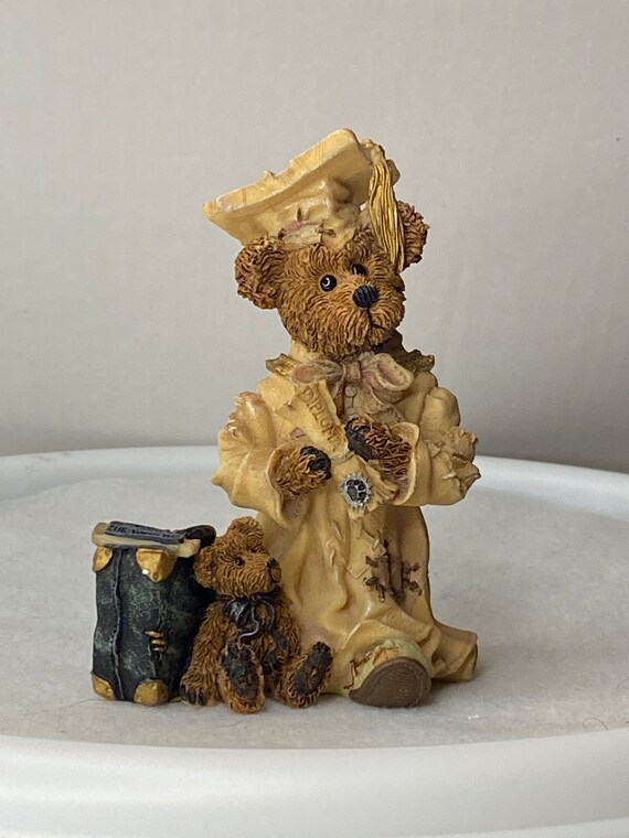 Vintage Bailey the Graduate Carpe Diem Collectible Boyds Bears Bearstone Resin Figure gift for graduate vintage decoration for graduation