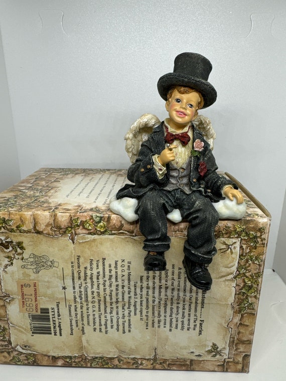 Vintage Boyd bear resin figurines collectors Tuxworth J. Angelman Boyds Bear figurine