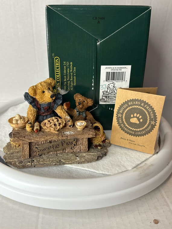 Vintage Boyds Bear Figurine Justina and M Harrison sweetie pie gift for mom aunt grandma resin bear decor vintage collector