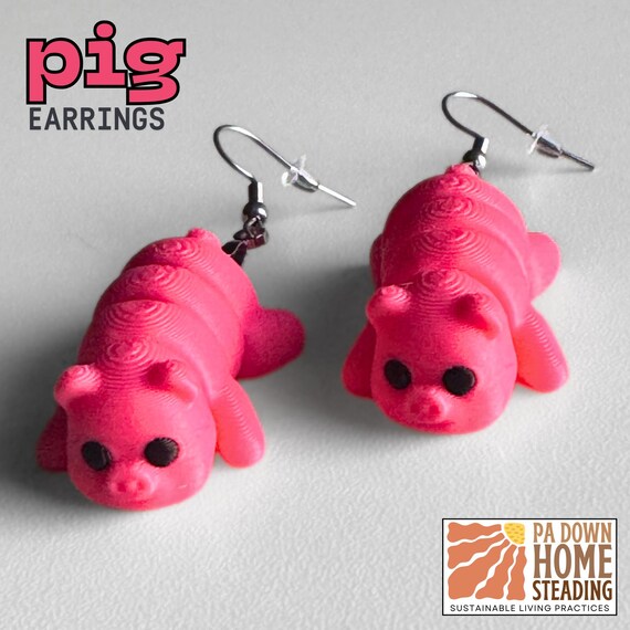 Pig Plastic Animal Jewelry Custom Color Farm Theme Piglet Design Barn Style Farm Creature Fun Accessory Casual Wear Fashion Earring Cute
