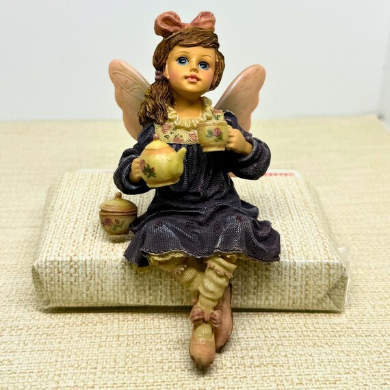 Vintage Boyd Bear Figurine resin bear collectible home decor vintage collector original box gift for her Polly Pekoe