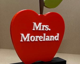 Personalized Apple Plate, Teacher Name Sign, Back to School, Teacher Gift, Daycare, Apple for Teacher, Appreciation, Desk, End of school