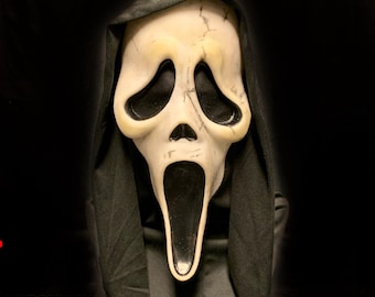 Scream 6 Mask Custom - Mrs. Loomis Ghostface met Dark Eye Mesh