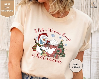Camiseta navideña de Disney Frozen con Olaf "Me gustan los abrazos cálidos y el chocolate caliente", camiseta navideña de Disney con chocolate caliente, camiseta navideña de Disneyland, camiseta de Olaf