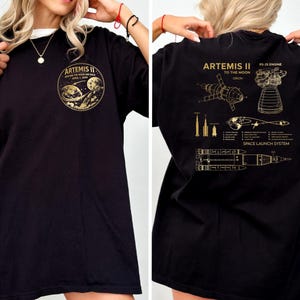Camiseta del lanzamiento del cohete Artemis II, camiseta de exploración espacial, camiseta del programa espacial de la NASA, camiseta del viaje de Artemis 2 alrededor de la Luna, regalo de astronomía imagen 2