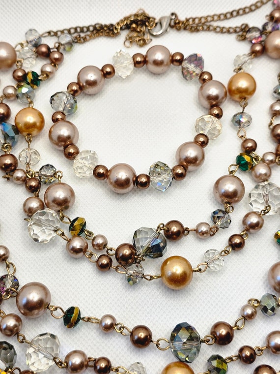 Stunning Vintage 3 Strand Glass Bead Necklace and… - image 4