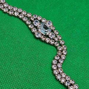 Beautiful Vintage Blue Rhinestone Bracelet