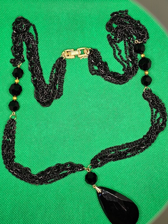 Beautiful Vintage Signed Crown Trifari Black Neck… - image 6