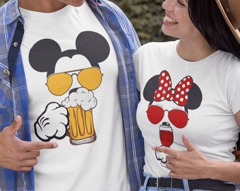 Camisetas de Mickey y Minnie bebiendo, camiseta de pareja de Disney, camisetas de Epcot bebiendo por el mundo, camisetas de pareja de Disneyland con cerveza y vino