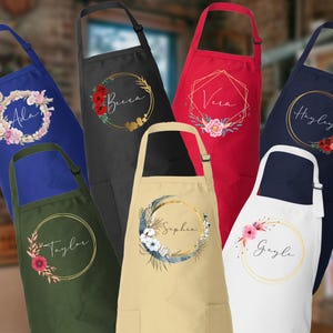 Floral Wreath Apron, Floral Apron, Custom Bakery Apron, Custom Flower Apron, Personalized Aprons For Women, Customized Floral Apron