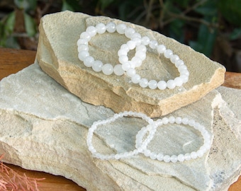 White Jade Gemstone Bracelet | Serenity Crystal Beaded Accessory