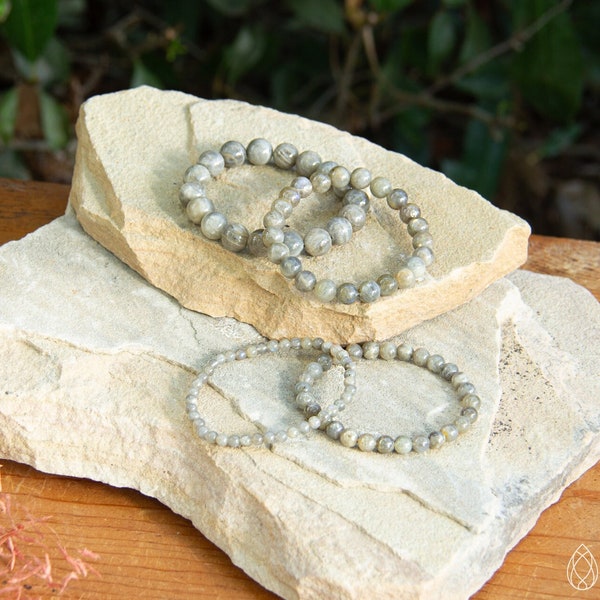 Labradorite Bracelet | Gemstone for Meditation | Elastic Stretch Bracelet | Crystal Beaded Accessory | 4 mm, 6 mm, 8 mm, 10 mm Beads