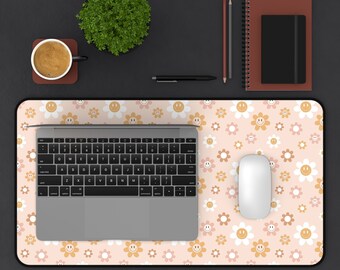 Retro Smiley Face Daisy Desk Mat - Cute Office Decor, Vintage Mouse Pad, Floral Desk Accessory, 70s Inspired Work Space, Groovy Computer Pad