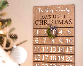 Countdown to Christmas with wreath, Christmas Countdown, Days until Christmas, 25 days until Christmas, Holiday Countdown, Personalized