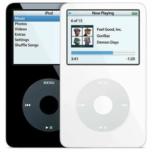 Apple iPod Video 5th Generation Classic 30GB A1136 w/ New Battery (+Wolfson DAC) - 100% OEM Factory Original! (Black/White)