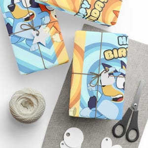Papeles de regalo, Papel de regalo de feliz cumpleaños de Bluey y Bingo, Artículos para fiestas de cumpleaños infantiles, Papel de regalo de personajes de dibujos animados, Decoración de espectáculos familiares,