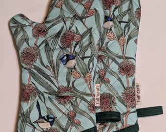 Pincushion Hakea, Fairy Wren, Oven Mitts