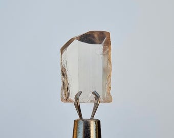 Natural Raw Imperial Topaz Crystal – 5.30 Ct – Light Orange – Untreated – Katlang, Pakistan