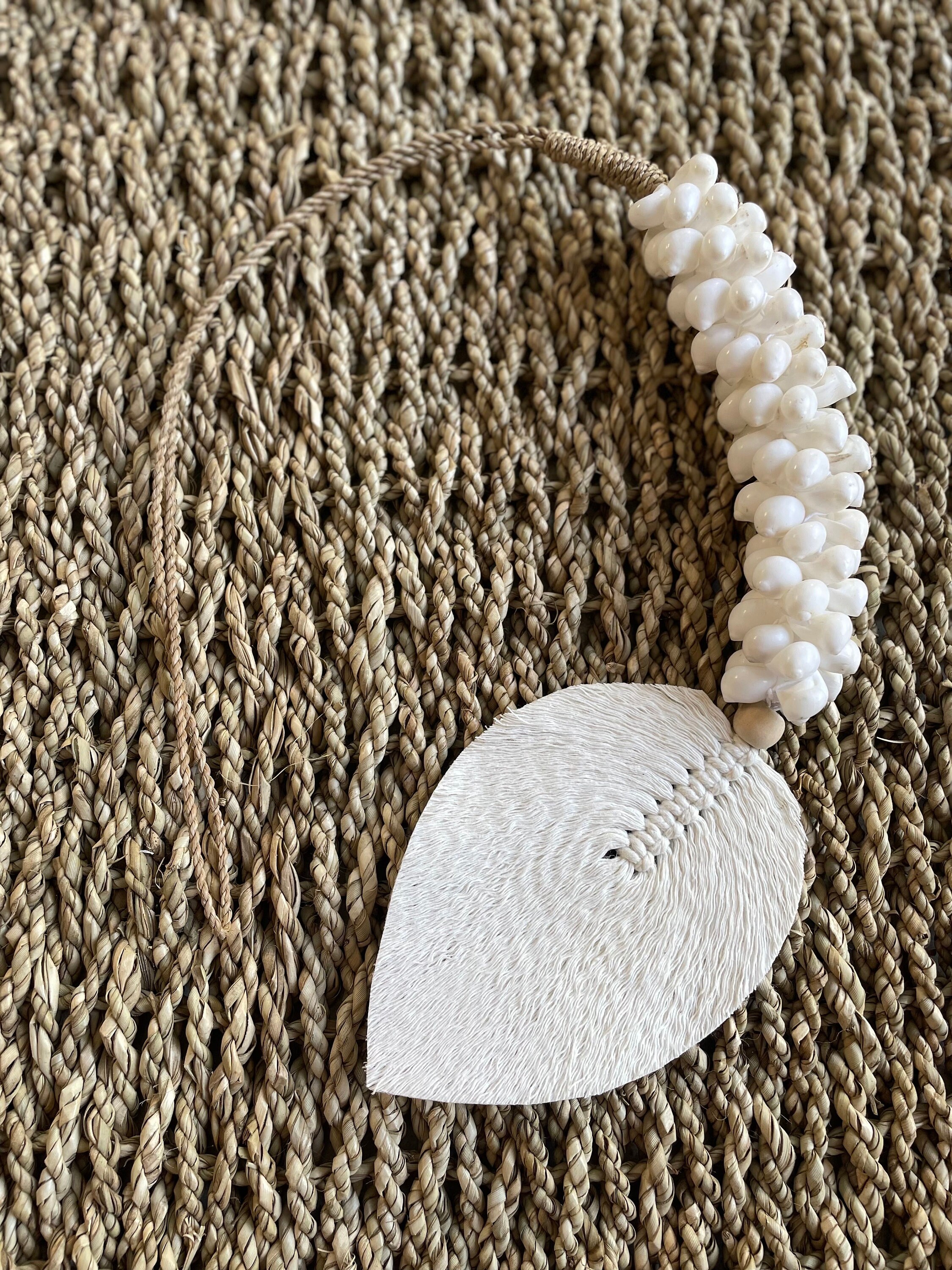 Rideau de porte Coeur sacré - Décoration perles en bambou - Casa Frida