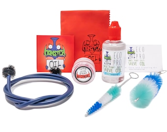 Kit de limpieza y cuidado de trompeta/corneta EcoPro / Verde y respetuoso con el medio ambiente / Aceite de válvula + grasa deslizante + 3 cepillos + paño de pulido.