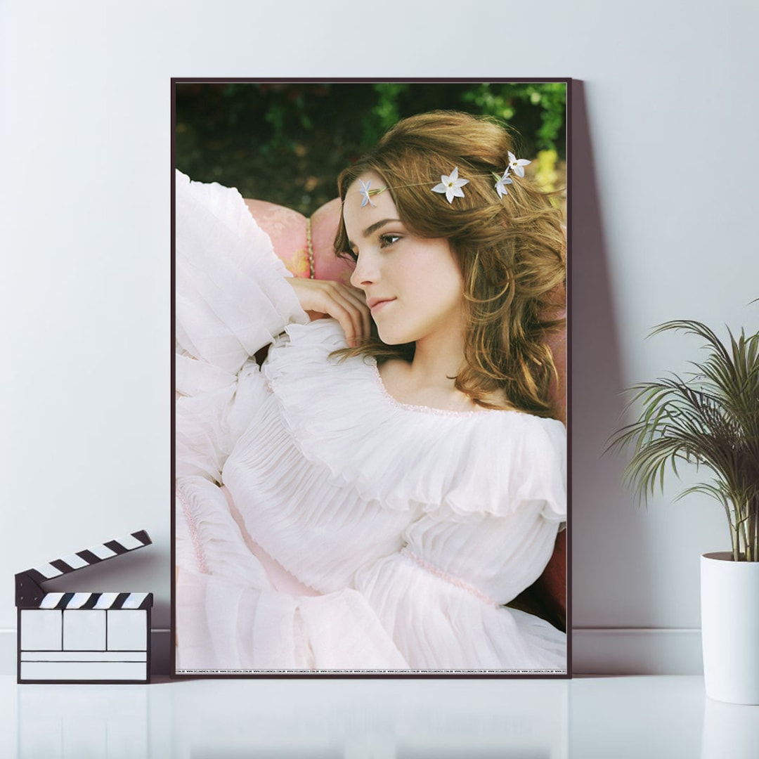 Emma Watson Actress Poster, Live Room Wall Art, Canvas Material Gift ...
