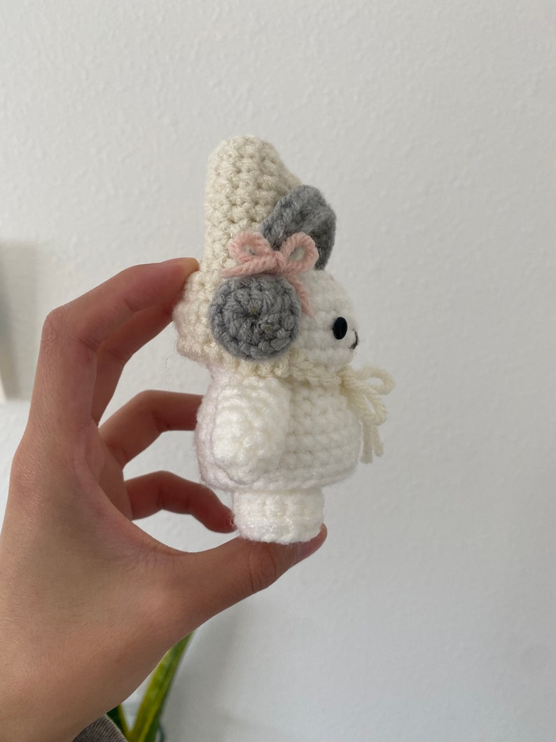 UPDATED Bunny With Hat Crochet Pattern zdjęcie 4