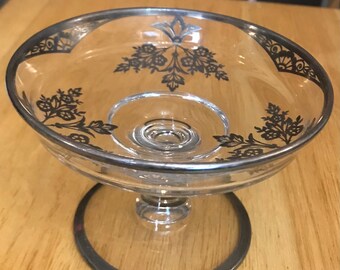 1930s Stylish & Graceful Silver City Glass Pedestal Compote Bowl Dish Silver Overlay FLORAL COMPOTE Dessert Dish!