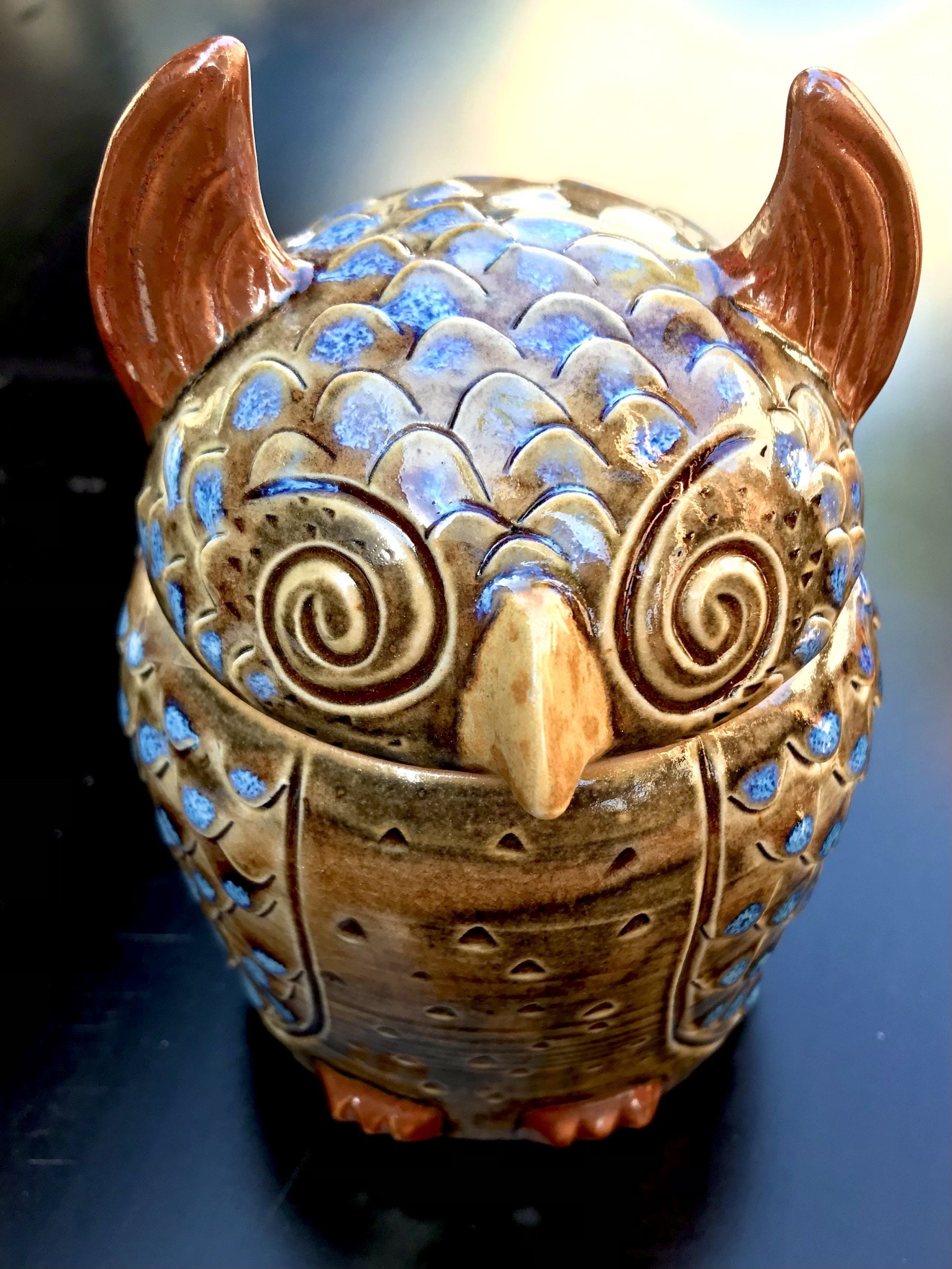 Signed PORCELAIN OWL Original, Vintage West Art Pottery Small Ceramic