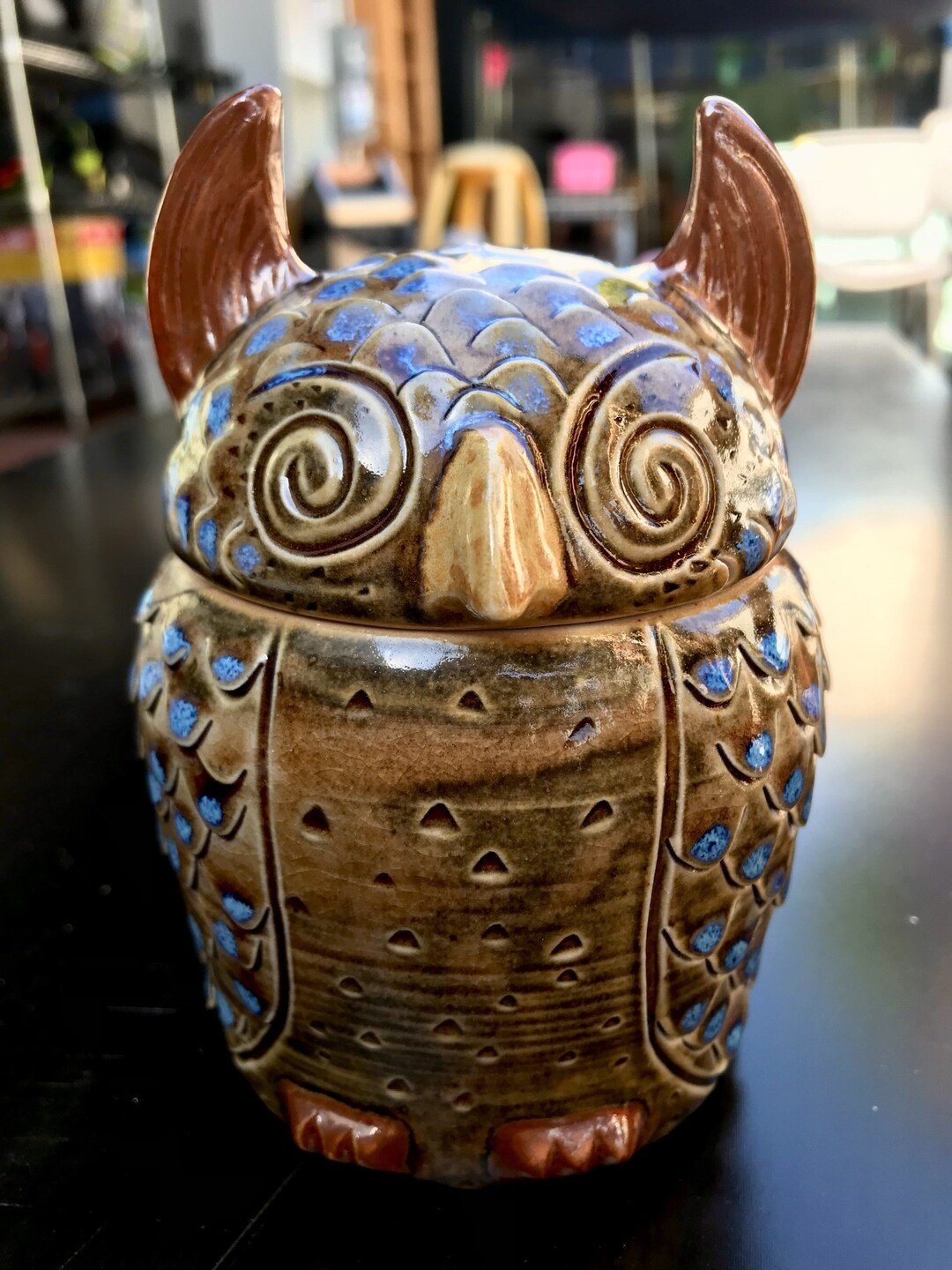 Signed PORCELAIN OWL Original, Vintage West Art Pottery Small Ceramic