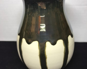 Signed* Maia Danks Octopus Ceramics DRIP-VASE Deep Chocolate & Lustre Finish!