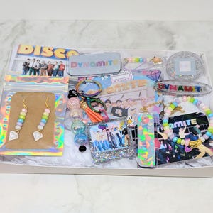BTS Dynamite Bias Box | BTS Gift for Army, Gift Box Bias Pack, Suga Jungkook Jimin Jin RM Jhope V keychain, Dynamite bts OT7