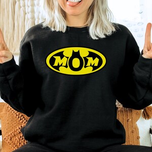 Bat Mom Sweatshirt, Mom sweater, batmom sweatshirt, super mom tee, mothers day sweatshirt, best mom shirt, retro shirt, vintage shirt