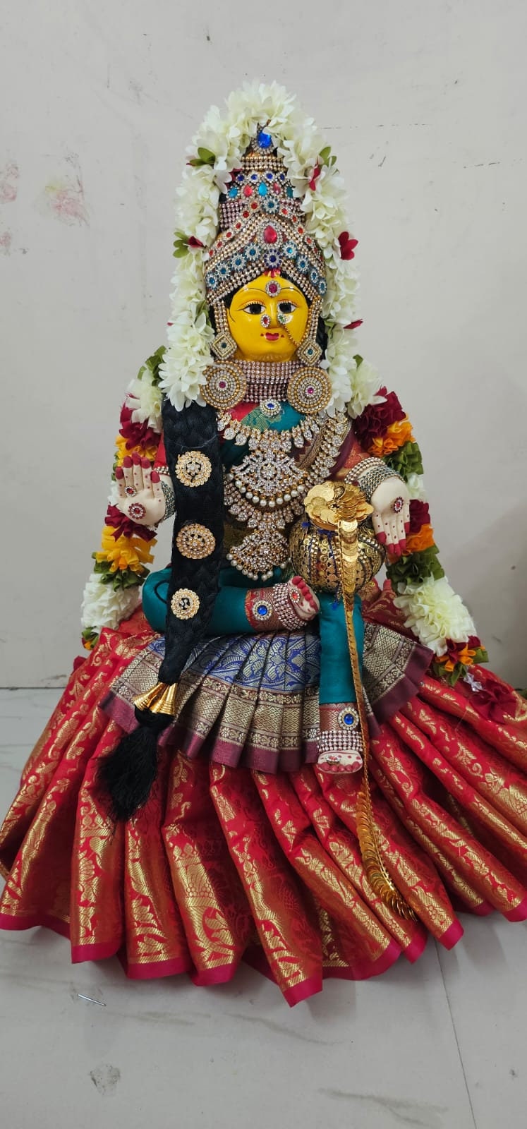 Details more than 110 saree draping for lakshmi best