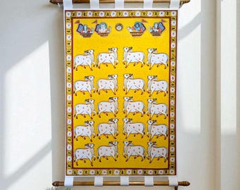 Shrinath Ji Pichwai canvas rolschildering: Rajasthani woondecoratie (29 x 20 inch)