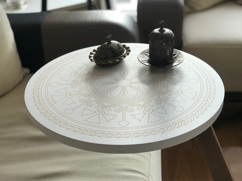 C Shaped Side/End Table, Modern Sofa Side Table, Coffee Table For Living Room, Round Wood End/Side Table, Laptop Stand, Walnut Couch Table White & Mandala
